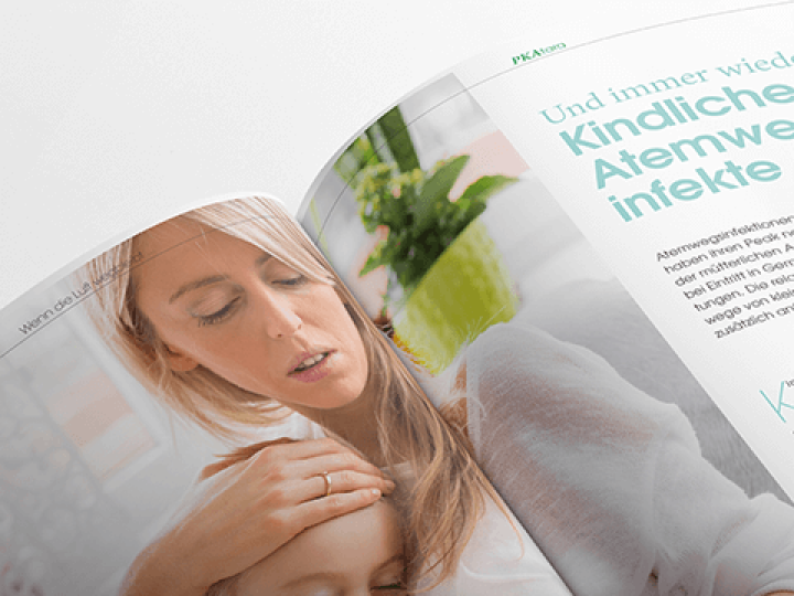 Mockup_pka_Magazin_Closeup-480x360.png Mockup_pka_Magazin_Closeup-480x360.png